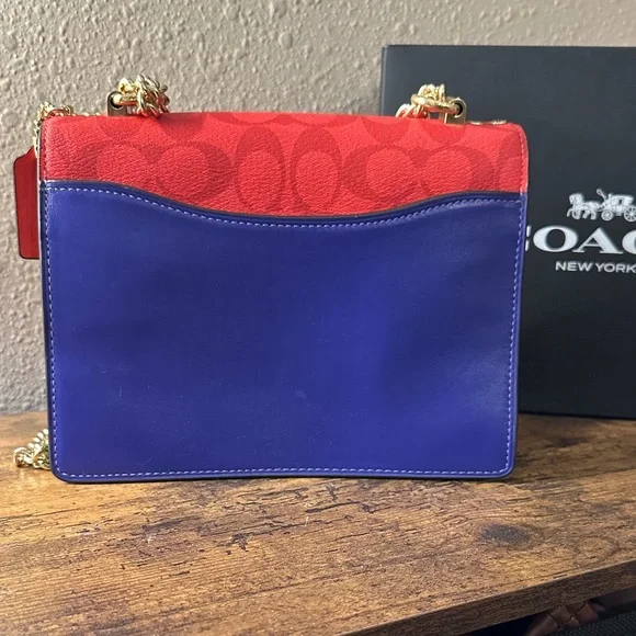 Coach Klare Crossbody Bag in Blocked Signature Canvas. - Picture 3 of 10